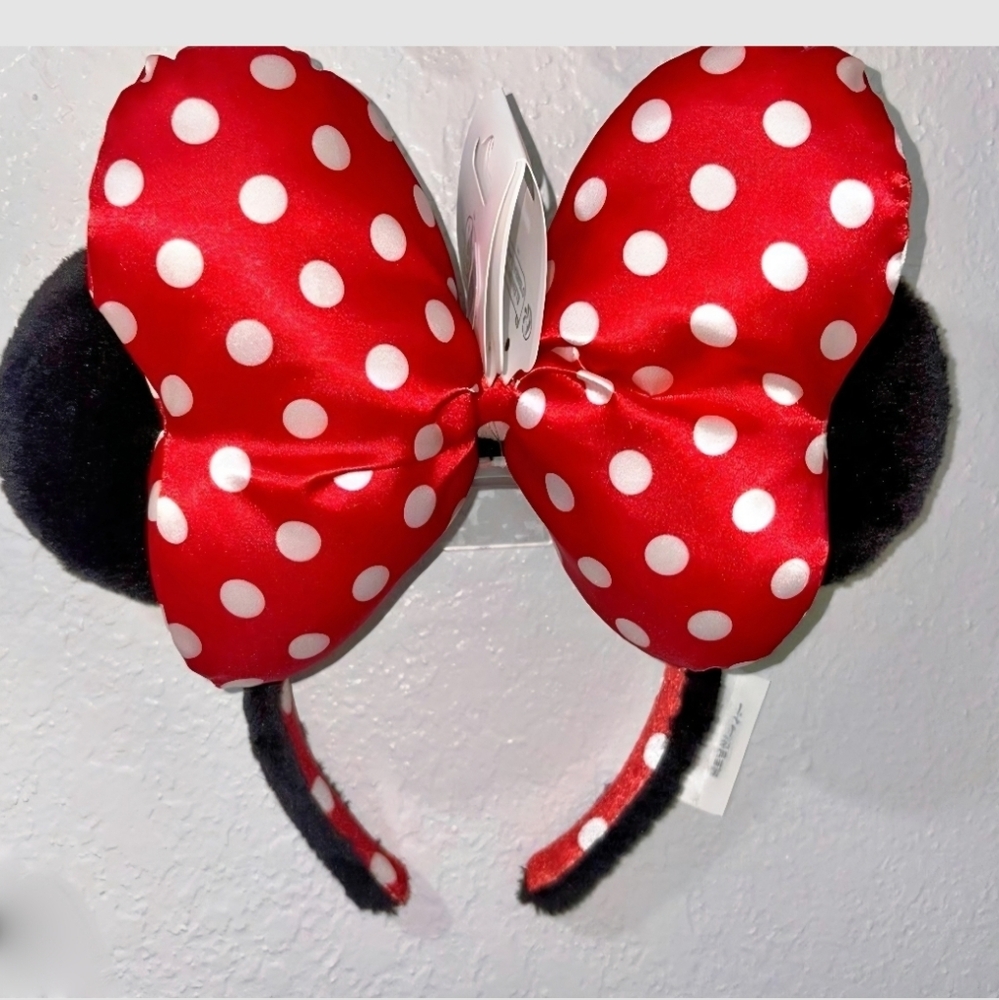 Minnie Mouse Disney Red and White Polka Dot Bow Ears - Picture 4 of 4